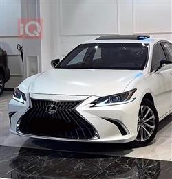 لكزس ES